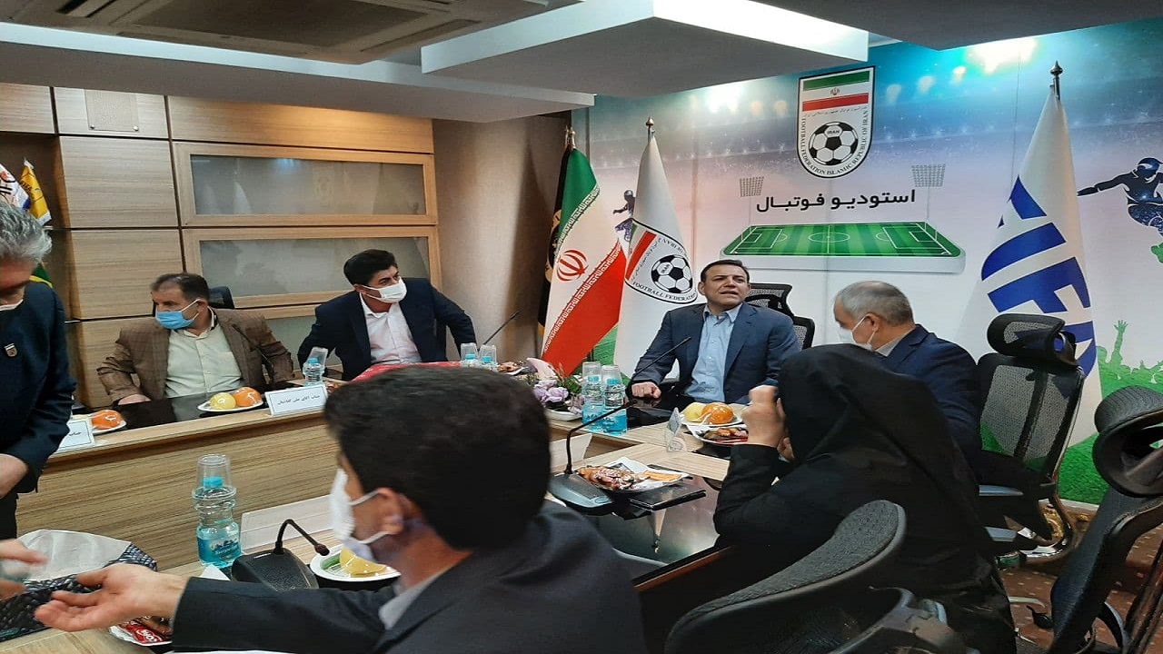 خواب زمستانی مدیران فدراسیون فوتبال در تابستان
