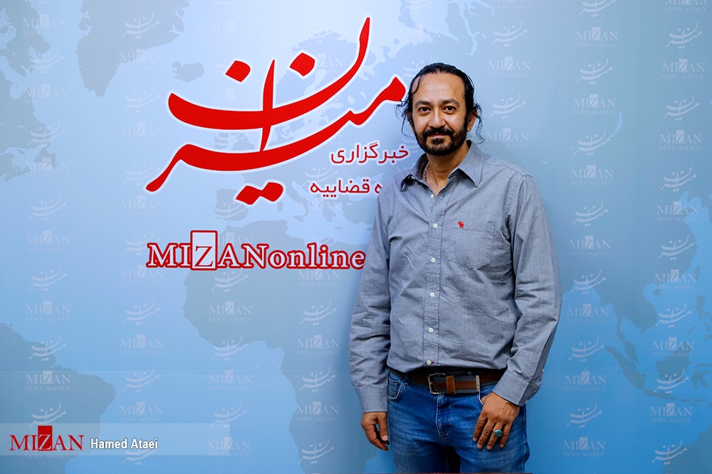 آرش قادری: &laquo;گاندو&raquo; جریان&zwnj;سازی کرد/نگارش فیلمنامه برای تکیه بر مستندات یک سال به طول انجامید
