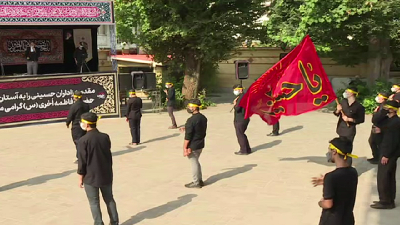 سوگواری نوجوانان گیلانی در همایش احلی من العسل