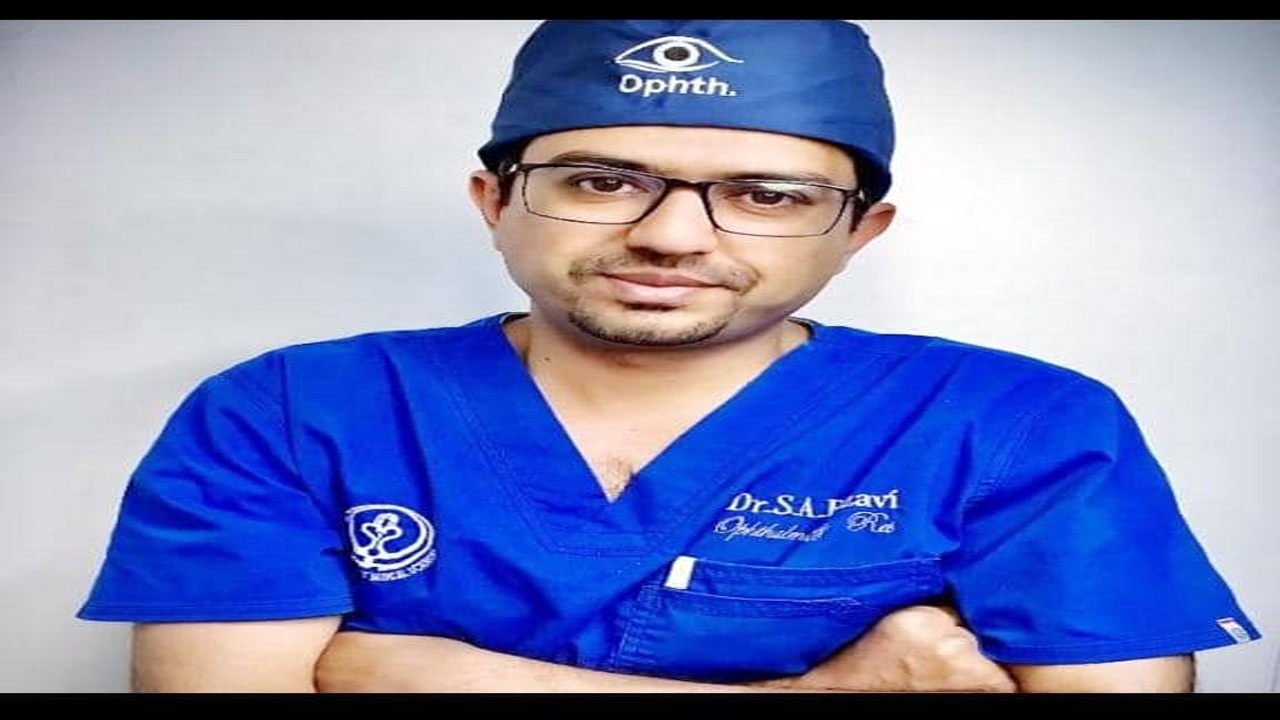 کسب مدال طلای یک پزشک جهرمی در مسابقات بین المللی اختراعات و نوآوری