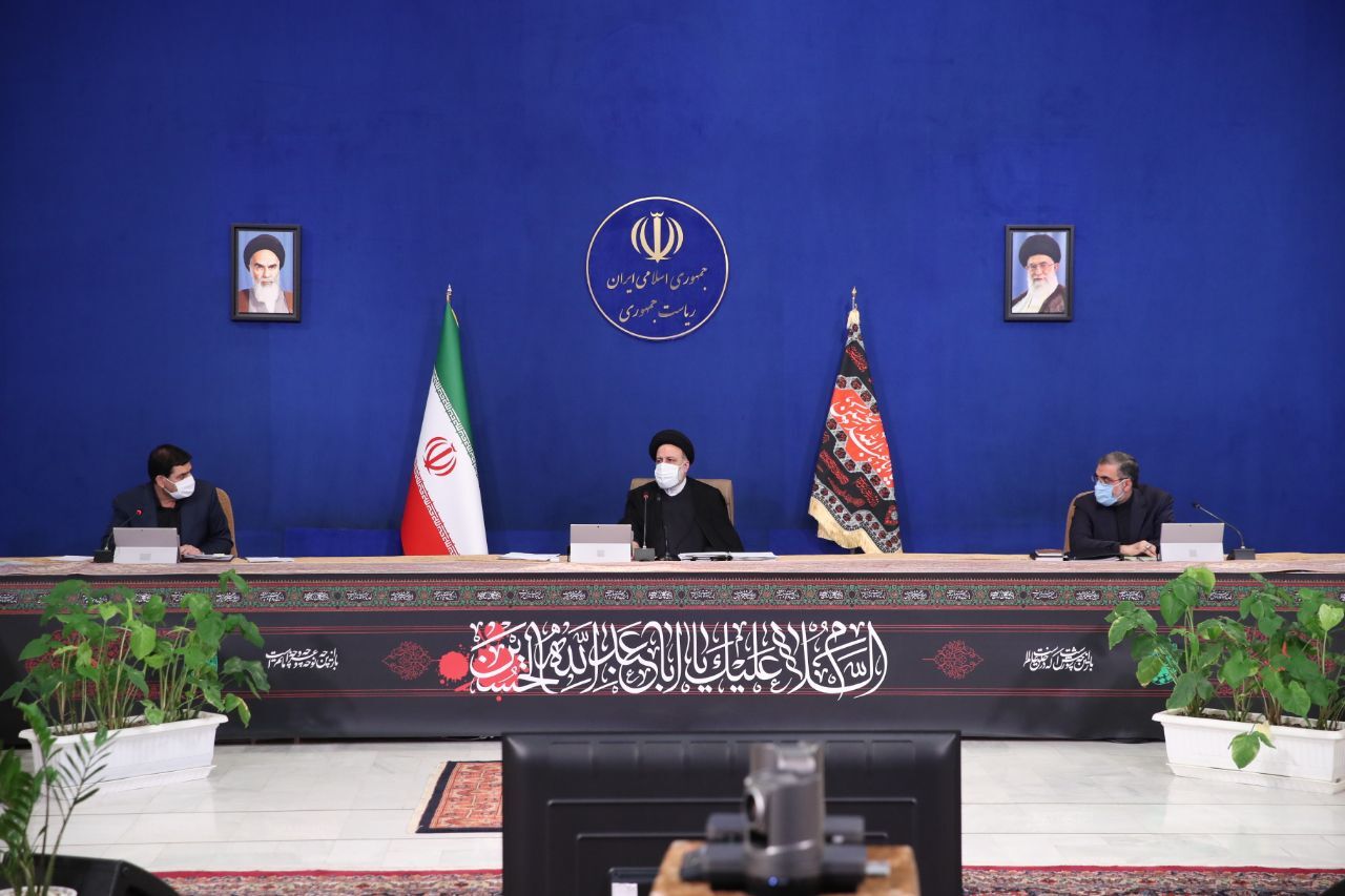 رئیس‌جمهور: تعطیلات کرونایی نباید وقفه‌ای در وظایف دستگاه‌ها و خدمت رسانی به مردم ایجاد کند