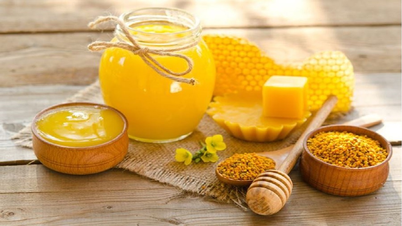تولید بیش از ۲۴۰ کیلوگرم فرآورده عسل در خراسان جنوبی