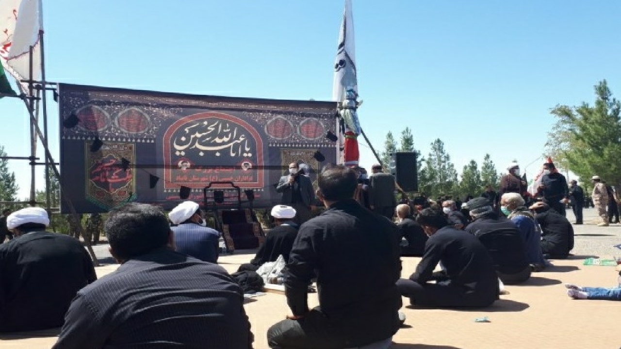 عزاداران حسینی می توانند در فضای باز بقاع متبرکه عزاداری کنند