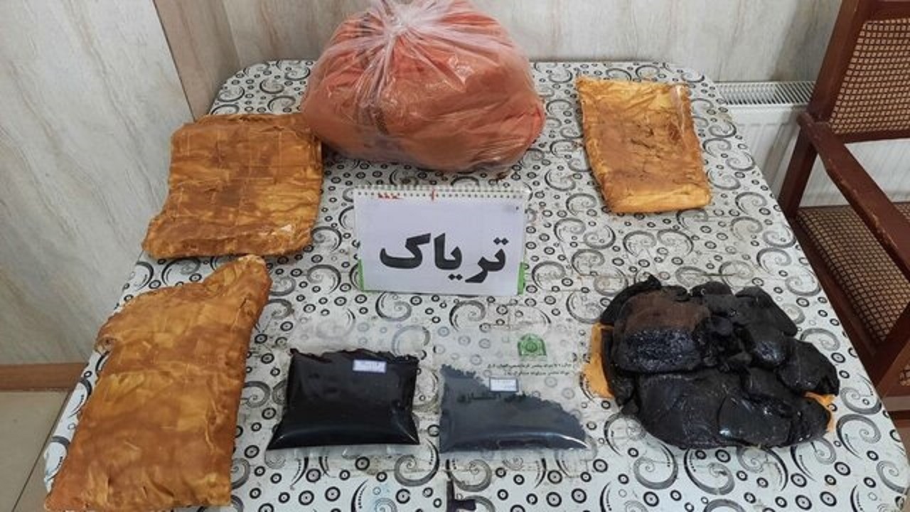 کشف تریاک از پراید