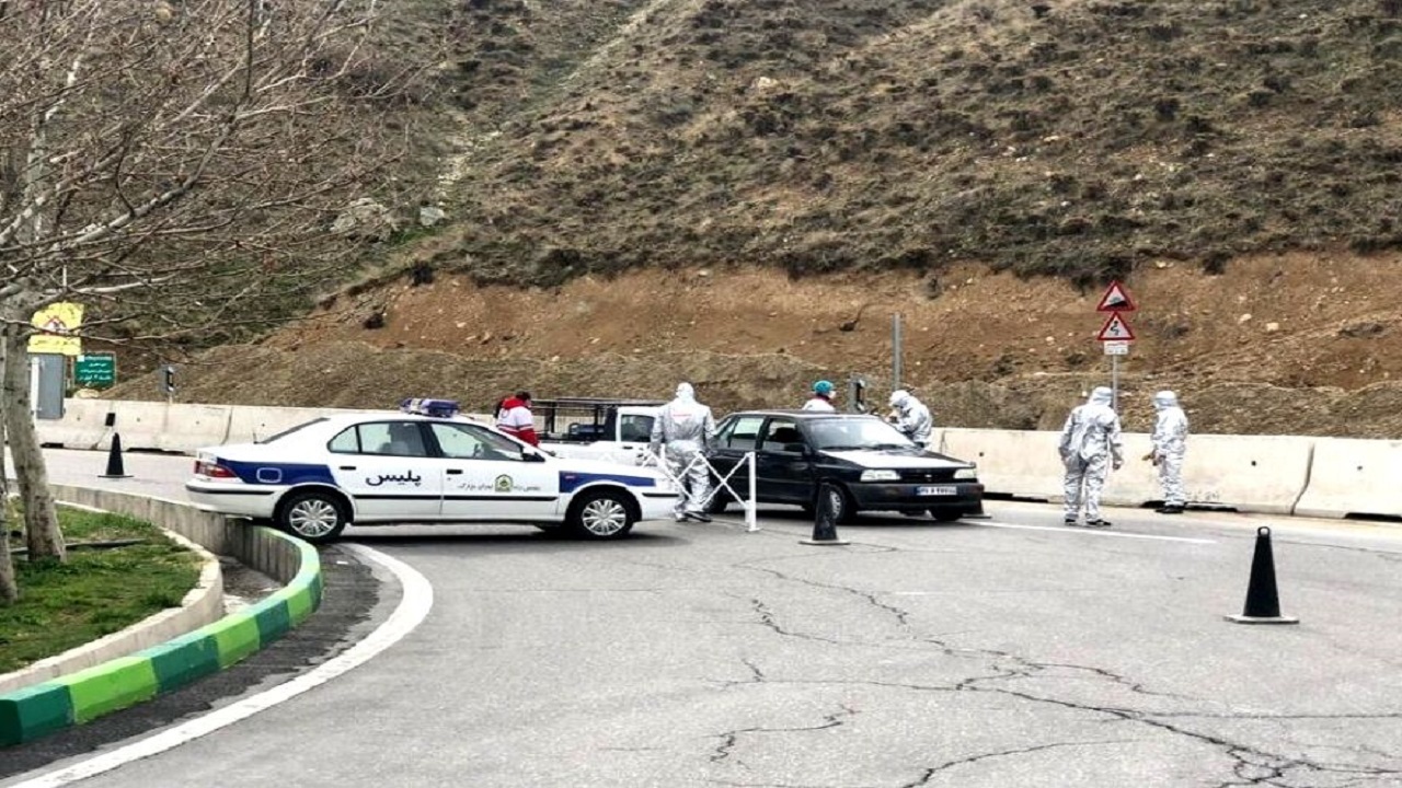 گردشگران لواسان و فشم از گردنه قوچک بازگردانده می‌شوند