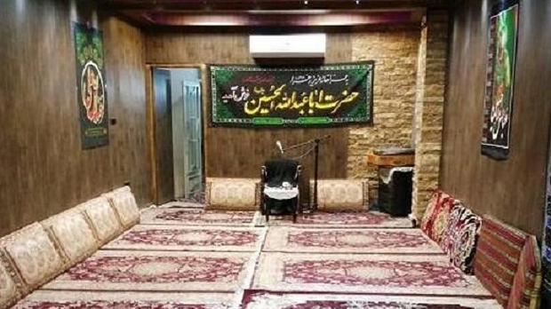 با اعضای خانه چگونه تکیه خانگی برگزار کنیم؟
