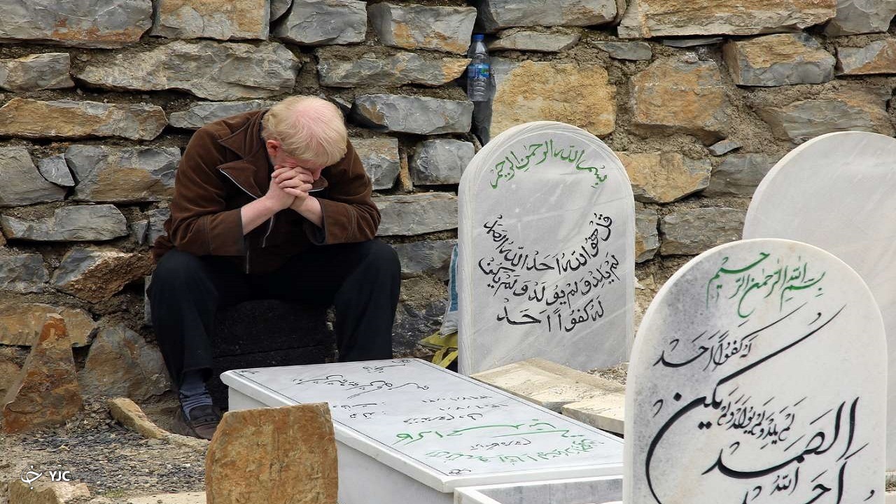 زیارت اهل قبور شهرکرد در تاسوعا و عاشورای حسینی ممنوع شد