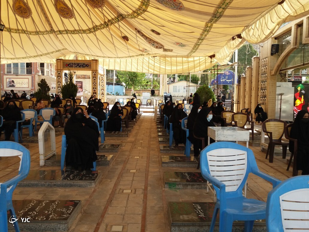 عزاداری تاسوعا در گلزار شهدای کرمان 