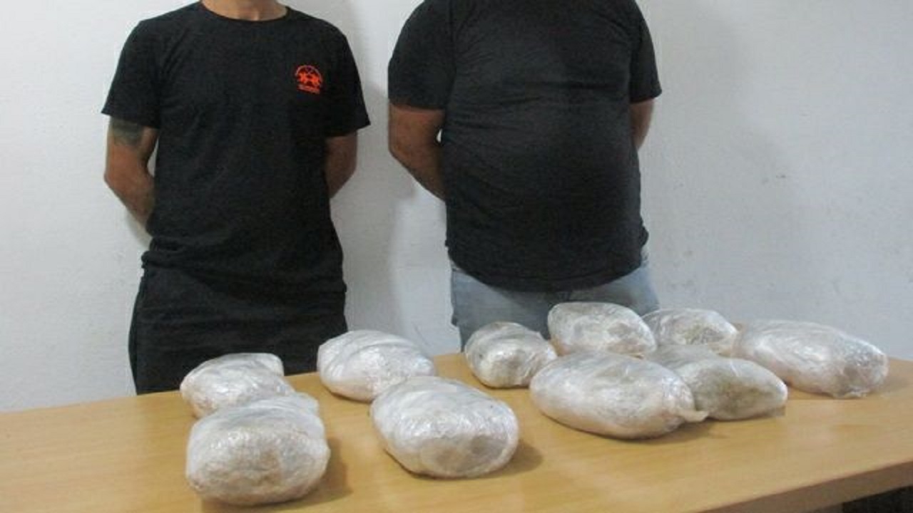 قاچاقچی مواد مخدر در چنگال قانون