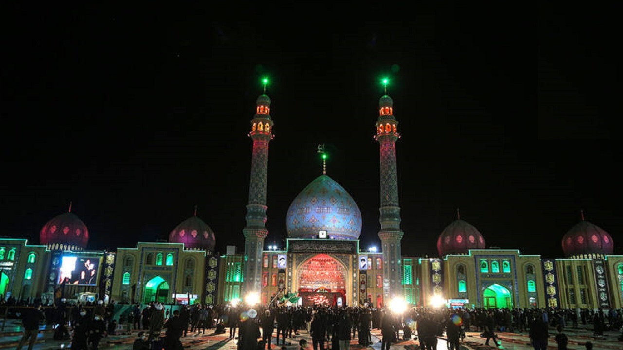 مراسم عزاداری شب تاسوعای حسینی در مسجد مقدس جمکران + فیلم