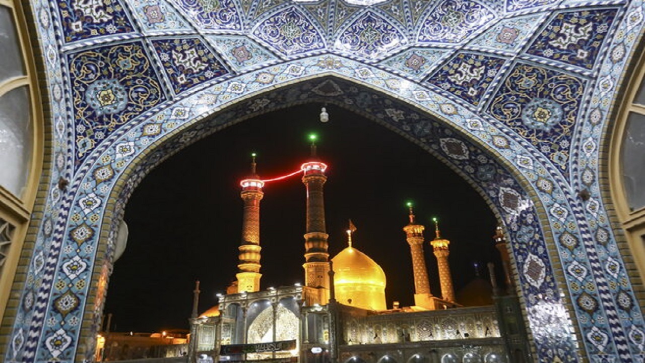 شهر کریمه اهل بیت در سوگ امام سوم شیعیان + فیلم