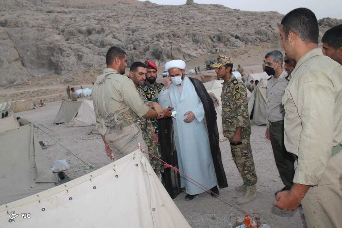 تکاوران ارتش تربیت یافتگان مکتب عاشورایی امام حسین (ع) هستند
