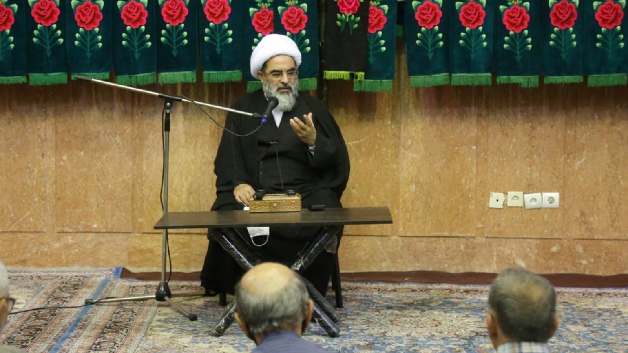 فواید دنیوی و اخروی اشک بر امام حسین(ع)
