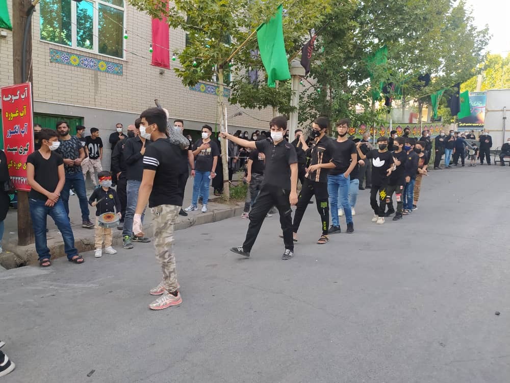 مراسم عزاداری شب عاشورای حسینی در ملایر