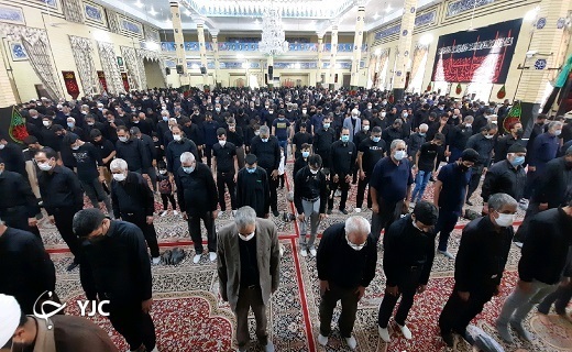 اقامه نماز ظهر عاشورا در خراسان جنوبی + تصاویر