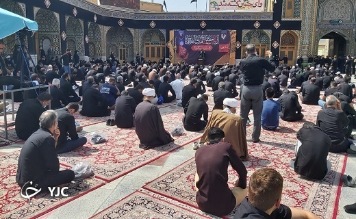 سوگواری عاشورای حسینی در حرم حضرت معصومه(س)+تصاویر