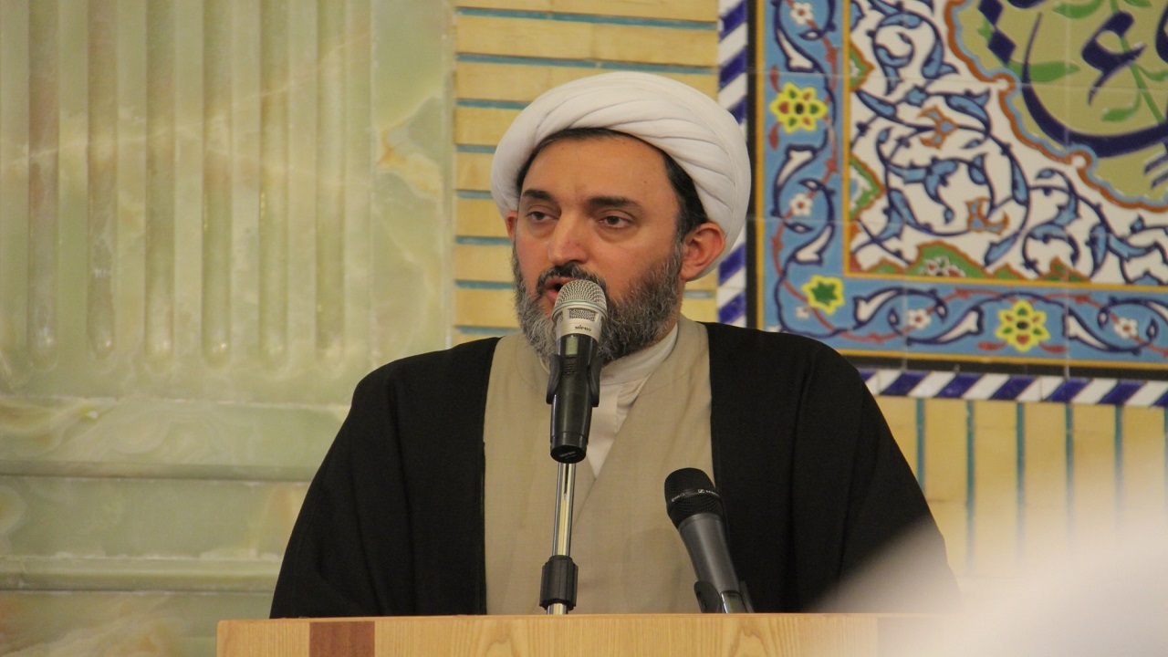 کارکنان نیروی انتظامی سربازان خدوم انقلاب اسلامی هستند