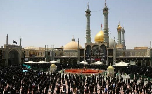 نماز ظهر عاشورا در قم اقامه شد +تصاویر