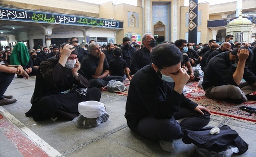 آیین مقتل خوانی در حرم حضرت معصومه(س) برگزار شد+تصاویر