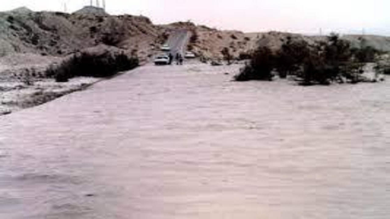 جان باختن ۳بانوی بشاگردی در سیل