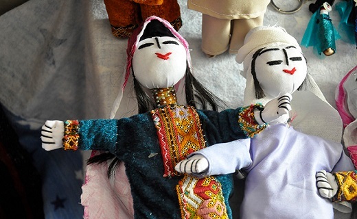 قطب عروسک