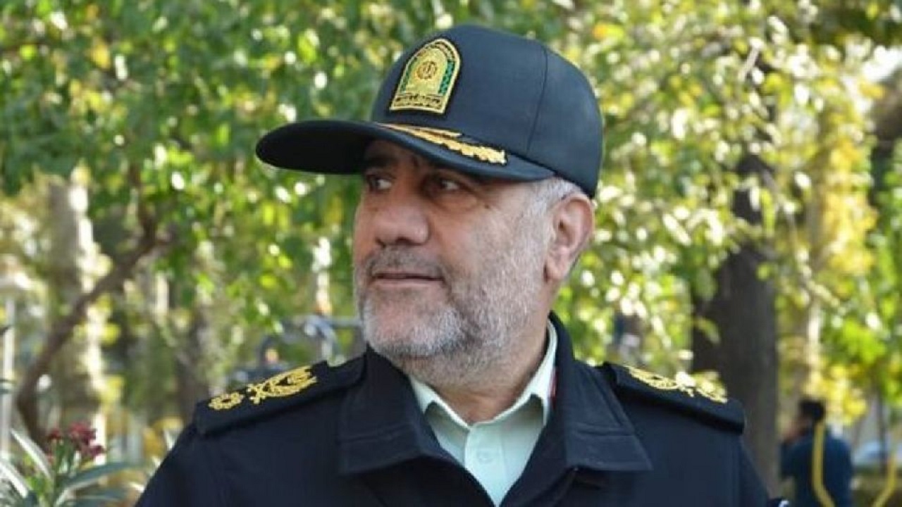 تلکه کردن مردم در مقابل نیروی انتظامی و شهرداری/ وقتی حرف رئیس پلیس برش ندارد