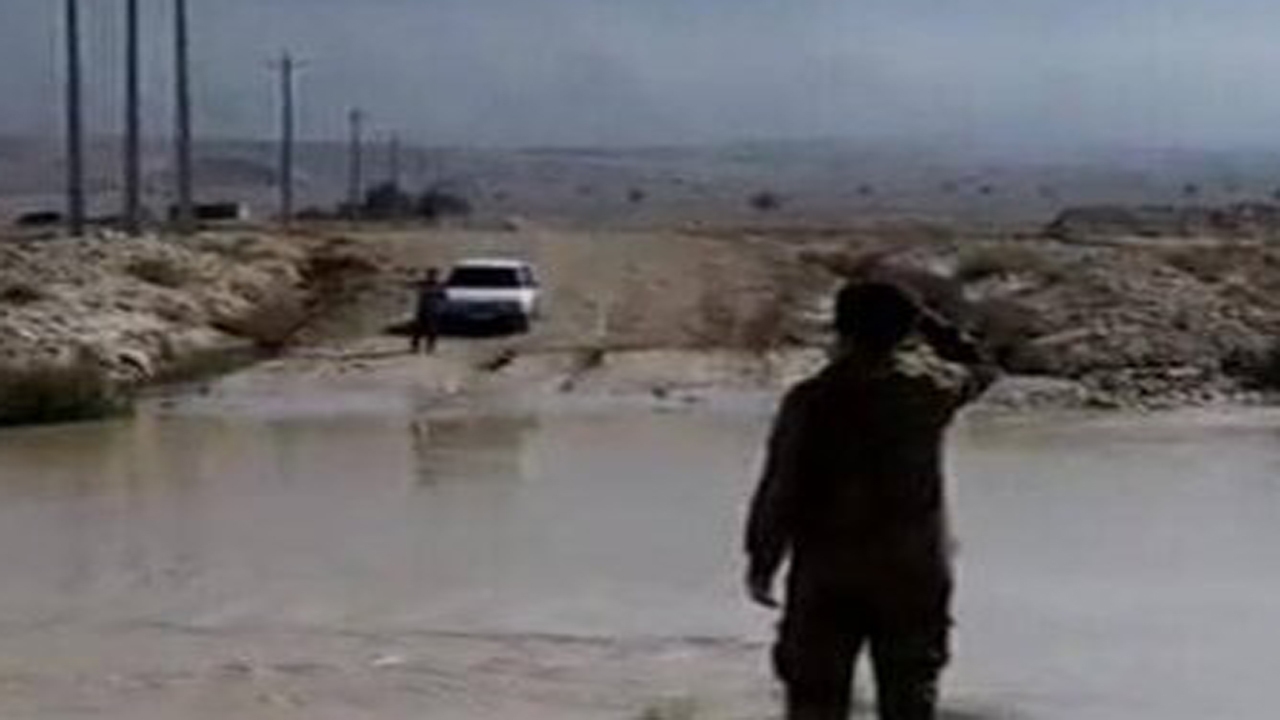 سیل راه های روستایی علامرودشت را بست