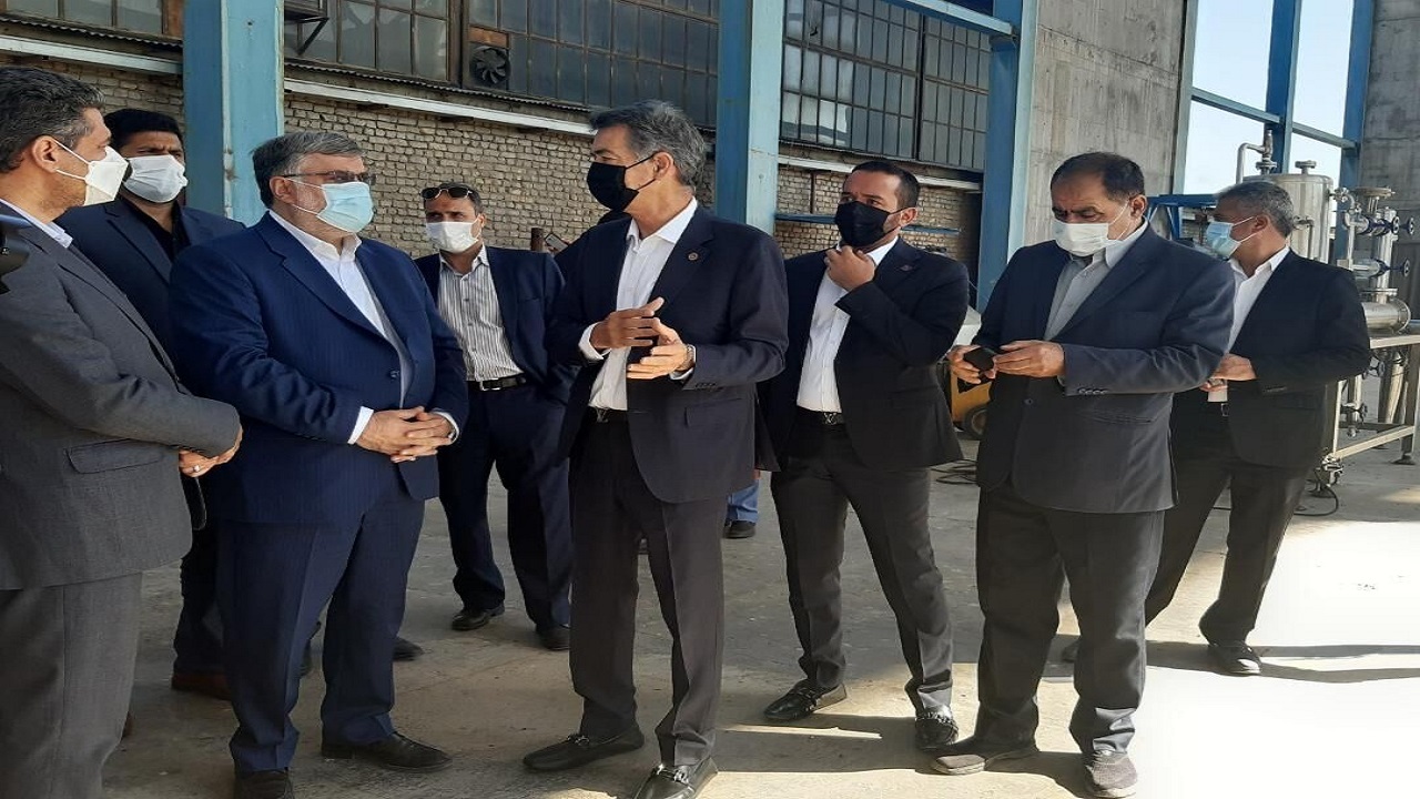 تولیدکنندگان، سربازان خط مقدم تولید و جنگ اقتصادی هستند