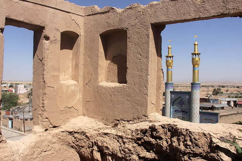 پاژ، زادگاه خالق شاهنامه