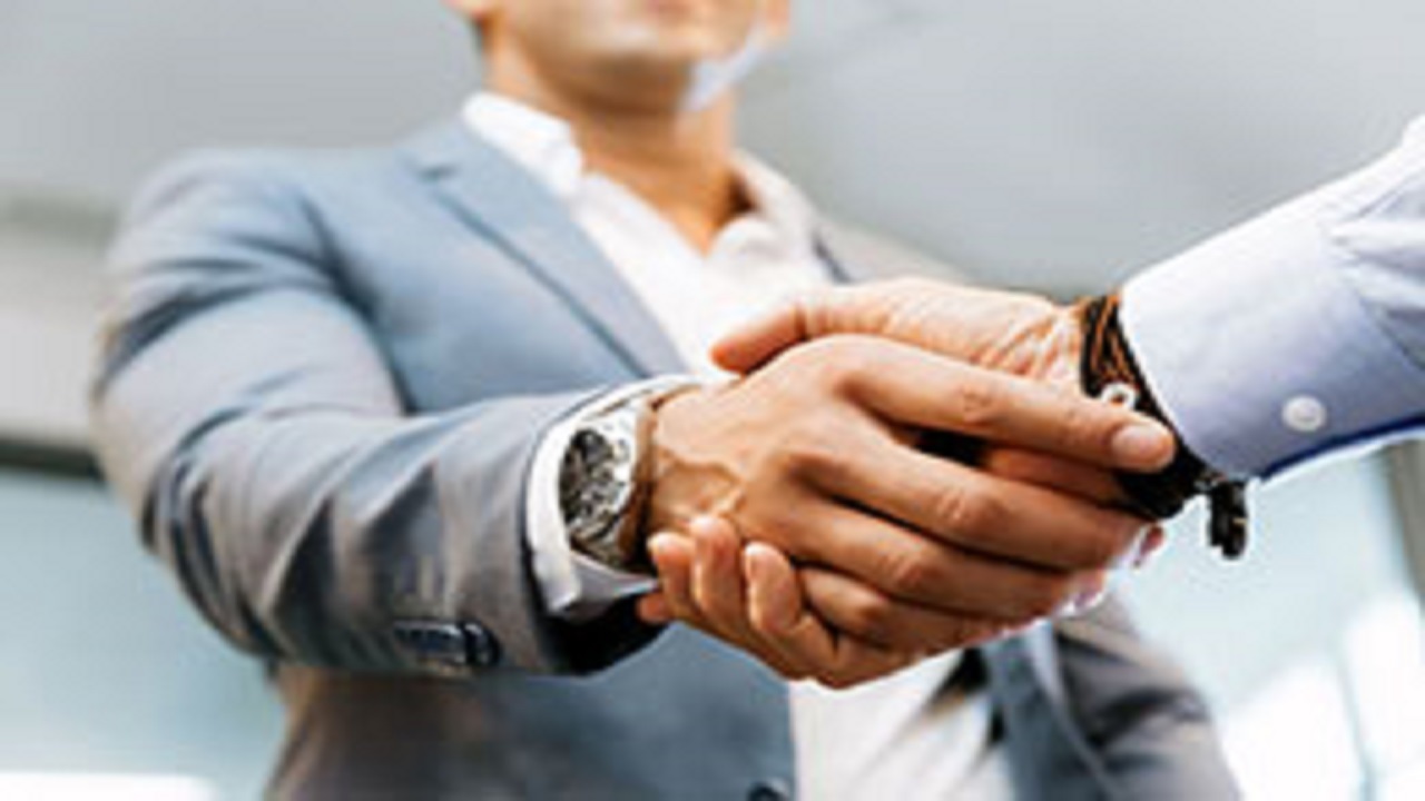 استخدام بازاریاب در یک شرکت معتبر