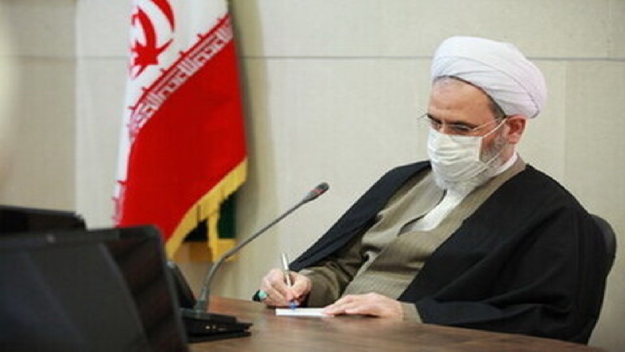 مدیر حوزه‌های علمیه به خانواده مرحوم جانقربان تسلیت گفت