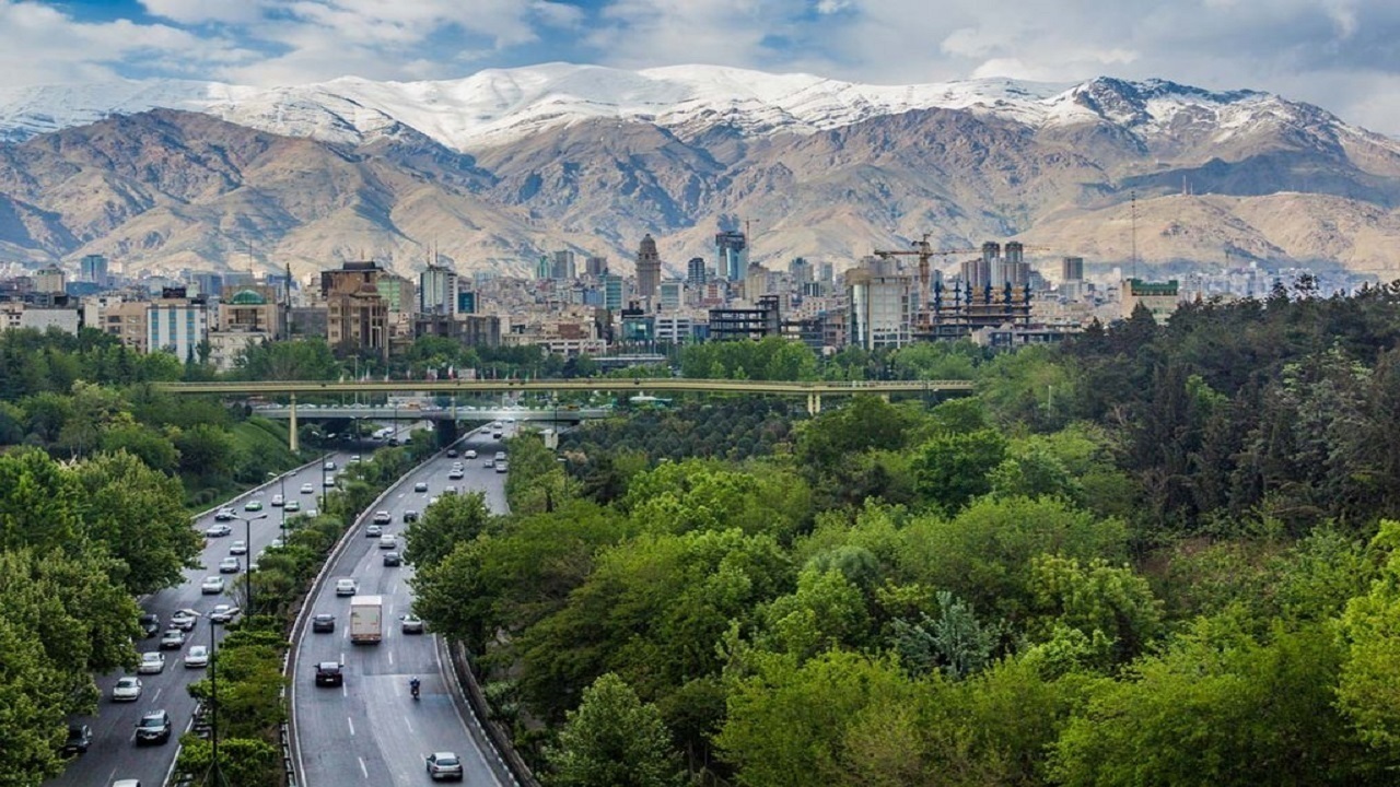 هوای تهران در شرایط قابل قبول است/ پایتخت نشینان از ابتدای سال ۲ روز هوای سالم تنفس کردند