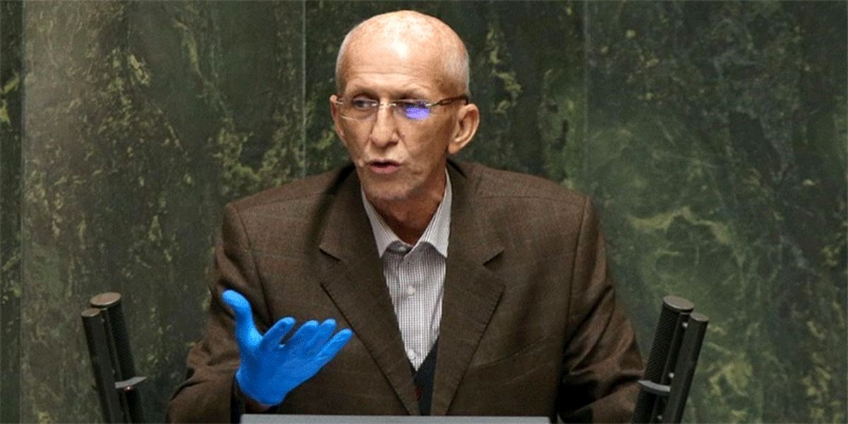 باغگلی با ۴۱ سال سن فرد جوانی است که برنامه تحولی دارد