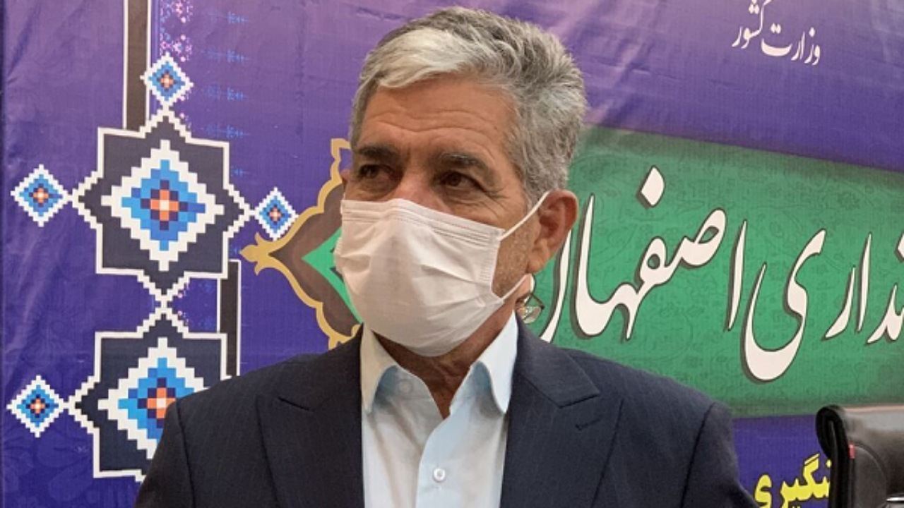 بازگشایی مدارس به شکل ترکیبی است