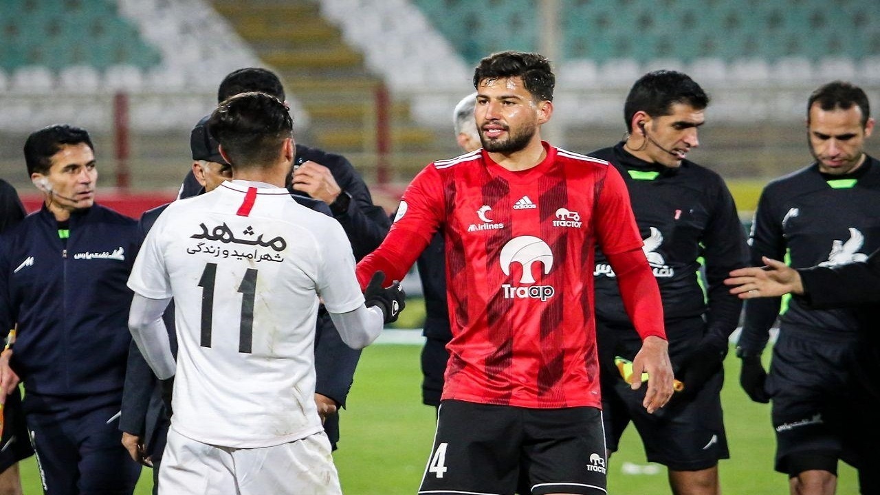 مدافع جدید تیم فوتبال گل گهر مصدوم شد