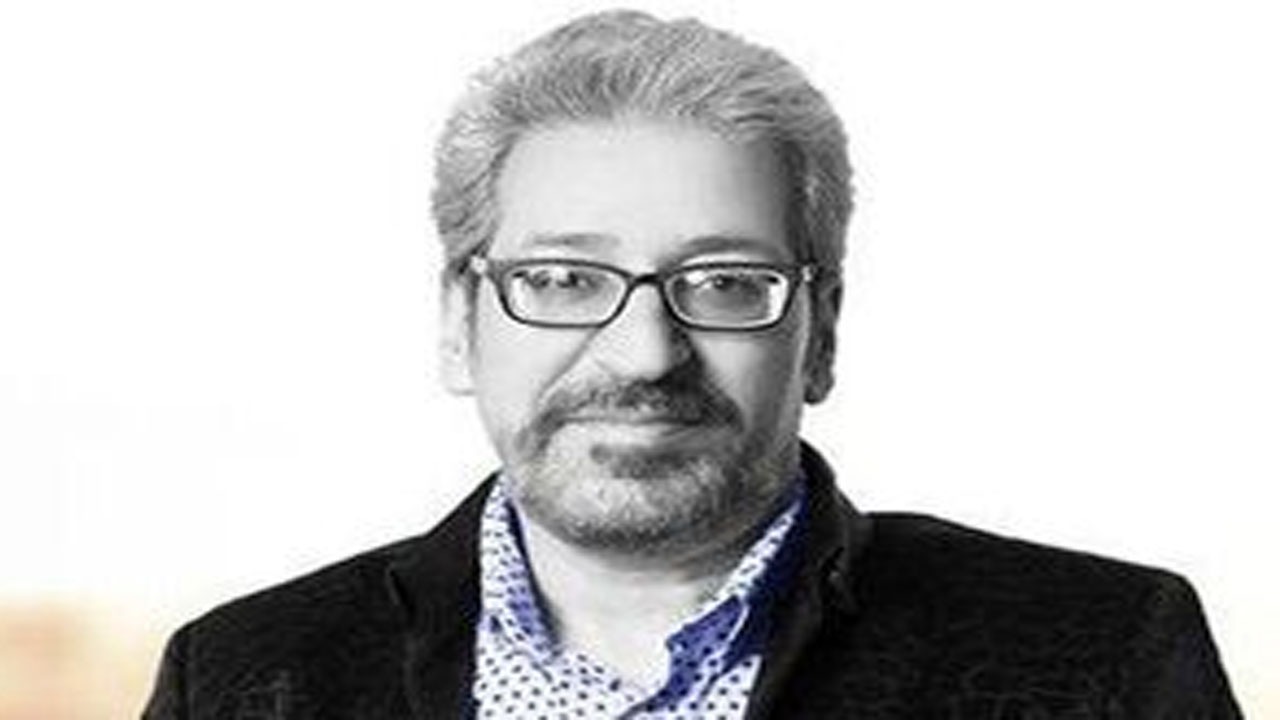 ماجرای نذر آقای خواننده / قاسم افشار: با ترانه‌های تقلیدی مداحان برای عزاداری محرم موافق نیستم