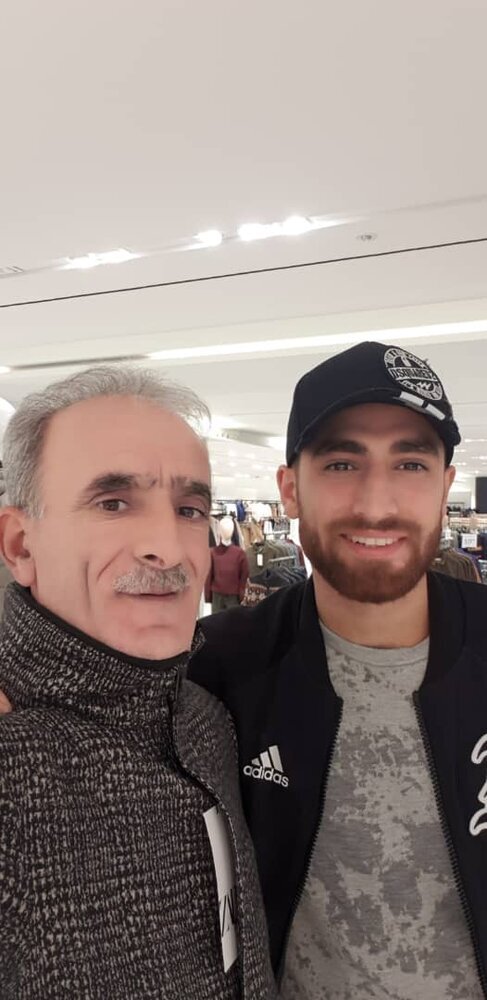 علیرضا می&zwnj;خواهد مدرسه بسازد