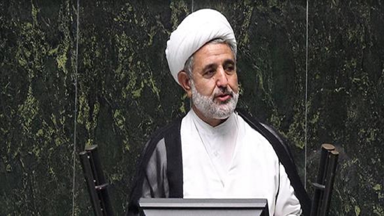 خطیب در همه حوادث انقلابی‌تر از همه حرکت می‌کرد