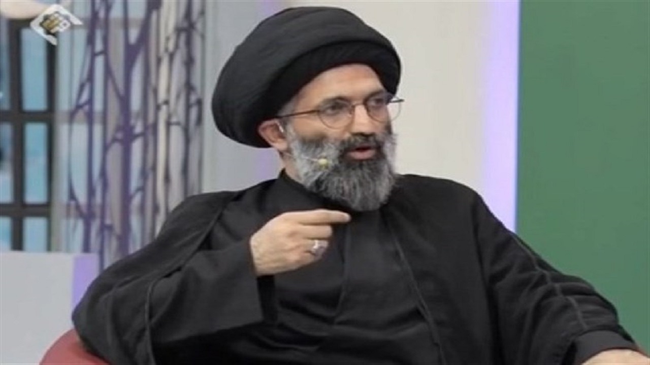 مکتب حسینی، عرصه انسان‌سازی و کارخانه بازیافت است