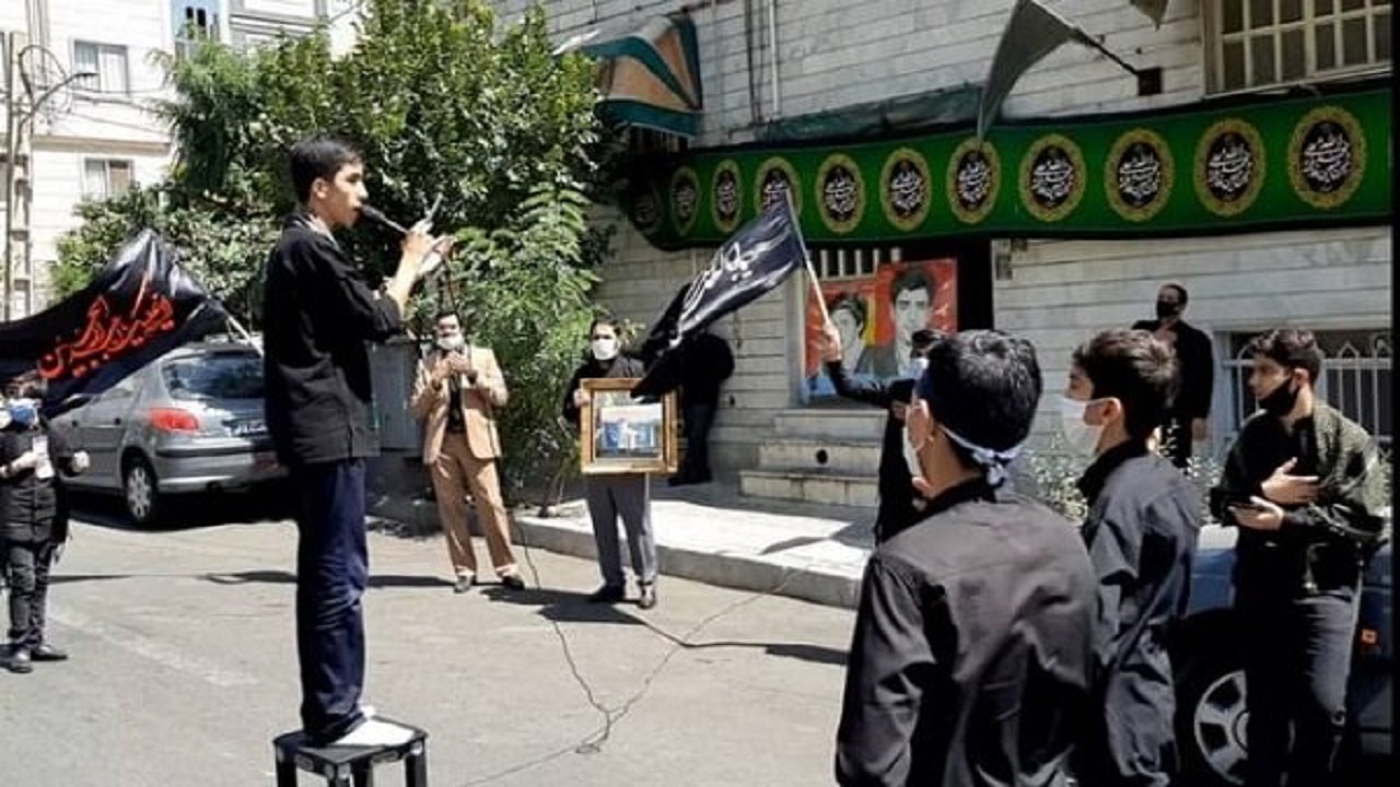 برپایی آیین سنتی چهارپایه خوانی در قم
