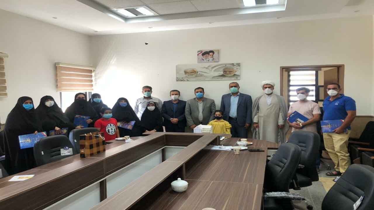 تجلیل از ۸ بانوی رفسنجانی در طرح به کاشانه