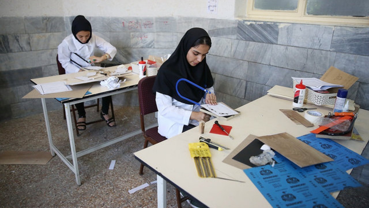 اصفهان نیازمند احداث ۴۰ هنرستان برای آموزش‌های مهارتی