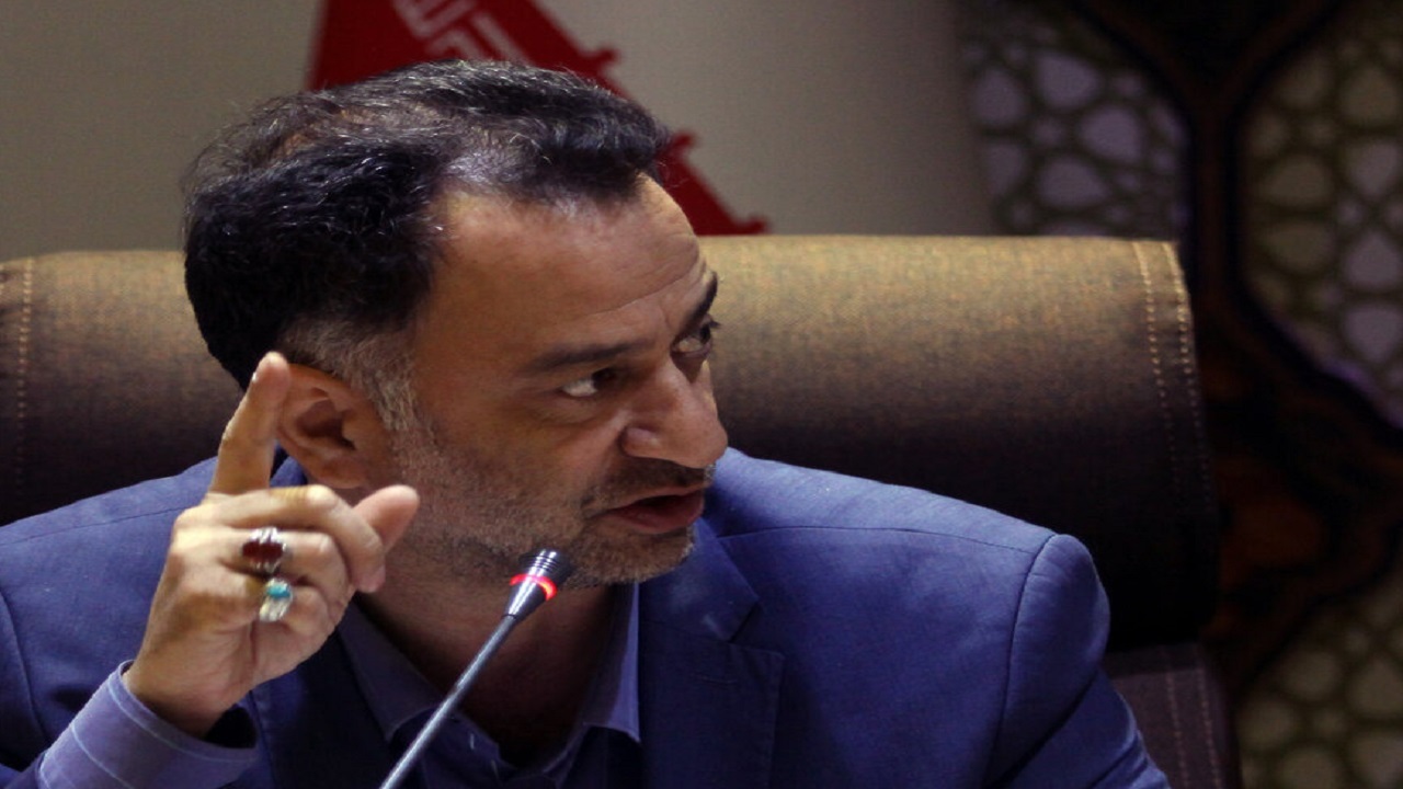 مدیران متخلف مدارس قم توبیخ شدند