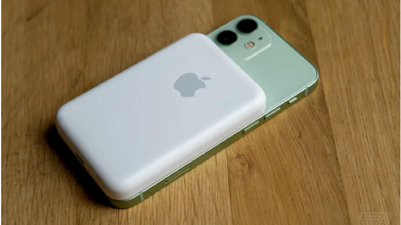 بروزرسانی iOS 14.7.1 برای رفع باز کردن قفل آیفون با Apple Watch