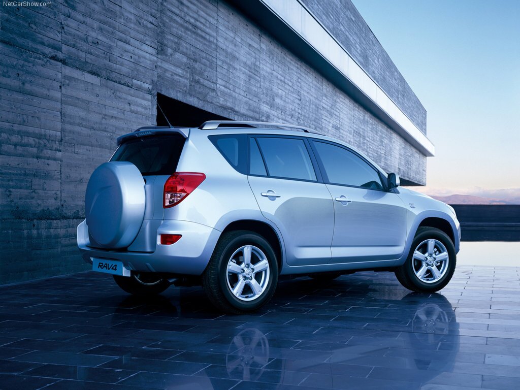 مقایسه تویوتا RAV4 با کیا اسپورتیج SL + مشخصات فنی