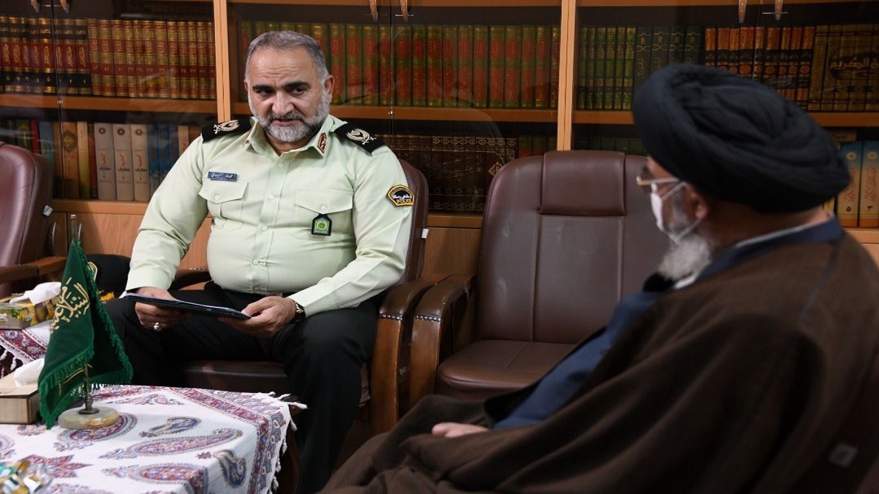 پلیس از ظرفیت نظارت مردم بیش از گذشته استفاده کند
