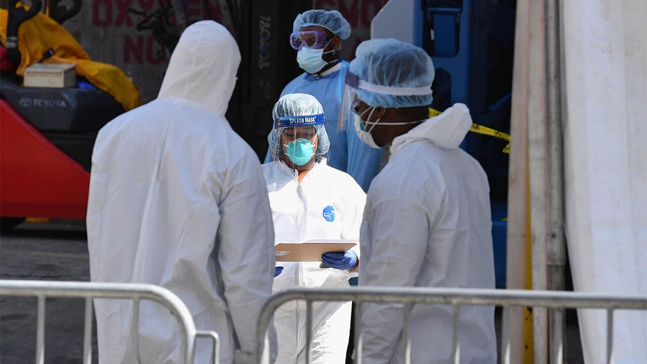 دولت آمریکا الزام کارکنان دولتی به تزریق واکسن کرونا را بررسی می‌کند