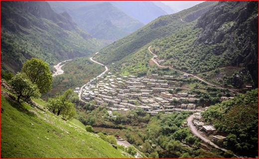 گنج کویر به چهارمحال و بختیاری آمد/ بازار تاریخی نطنز جان می&zwnj;گیرد/ اورامانات چاه نفت دائمی برای درآمدزایی
