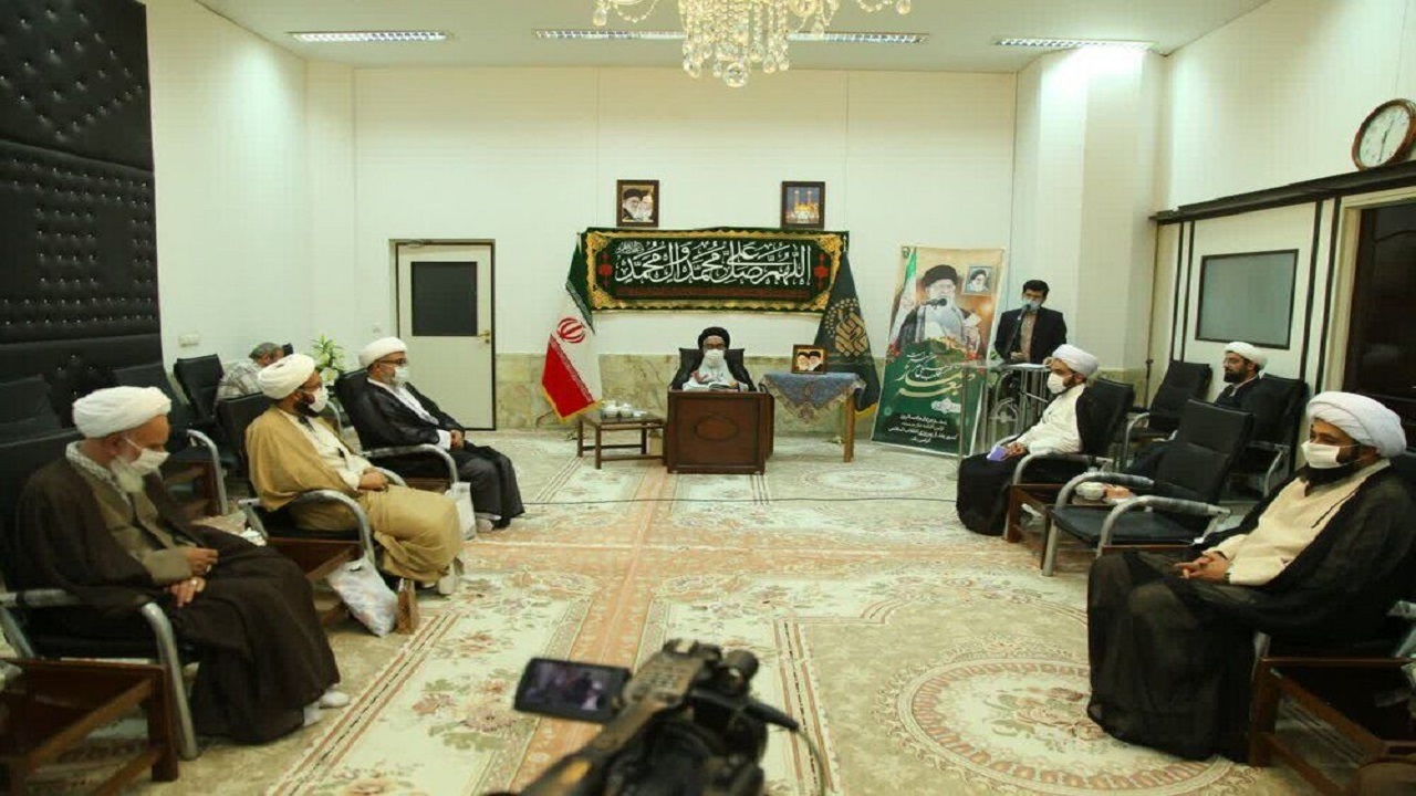 نماز جمعه خنثی کننده توطئه های دشمن است