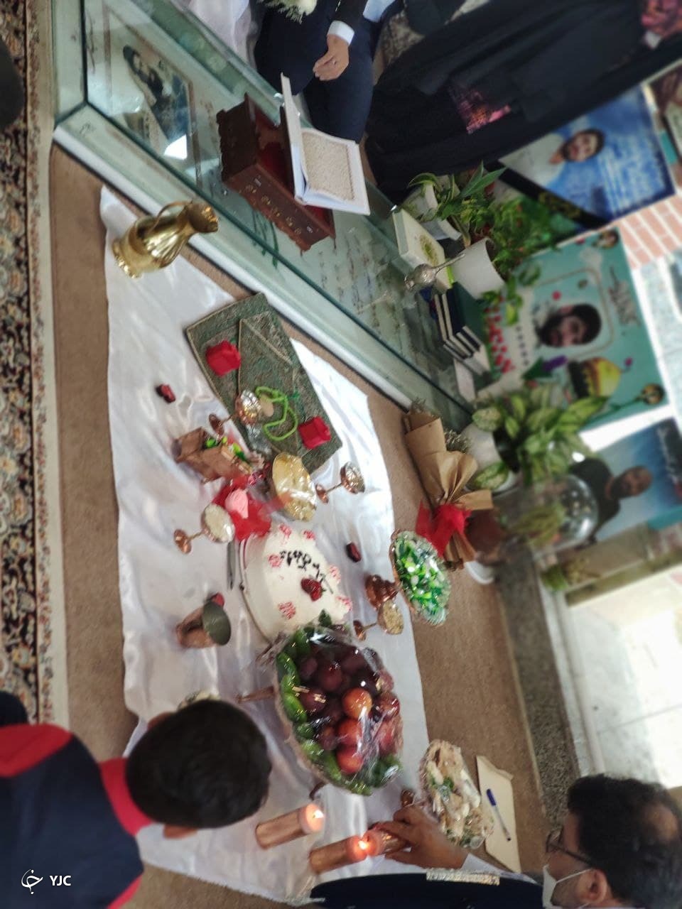آغاز زندگی مشترک زوج جوان بر سر مزار شهید مدافع حرم + تصاویر